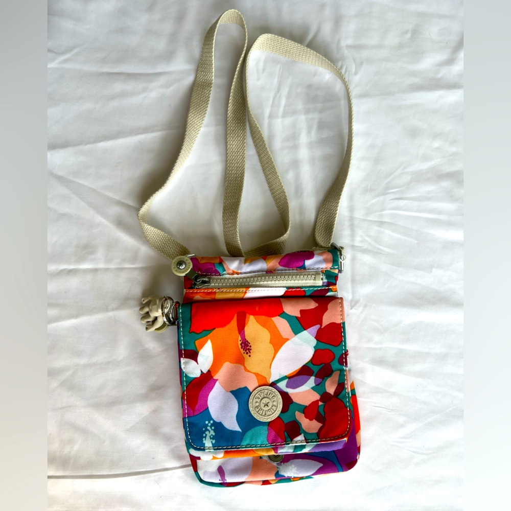 2/$20 ❤️ Kipling Eldorato Cross-body Bag